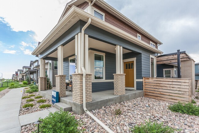 Front Patio & Entrance - 2945 Sykes Dr