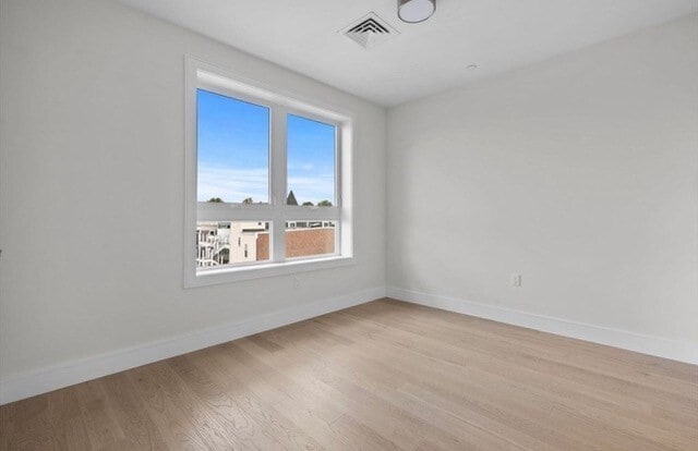 Building Photo - 301 Border St