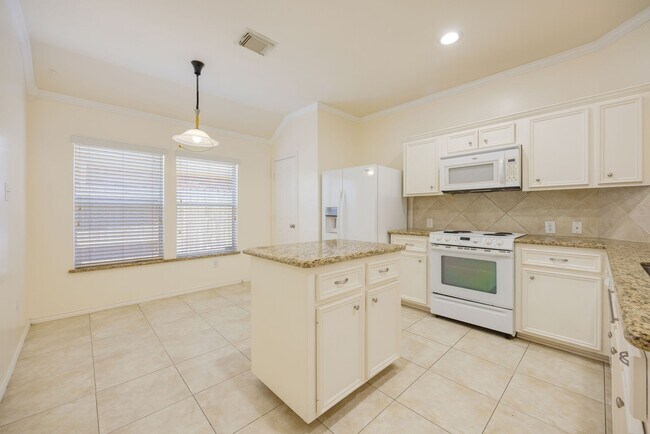 Building Photo - 20602 Naples Terrace Ln