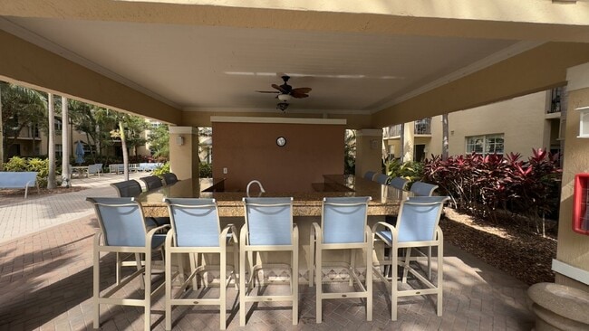 Building Photo - 1801 N Flagler Dr
