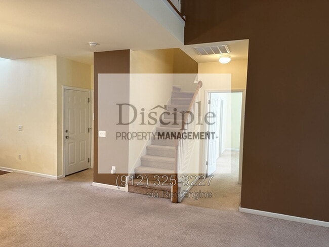 Building Photo - 169 Regency Cir
