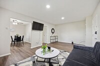 Building Photo - 1202 Wharton Dr