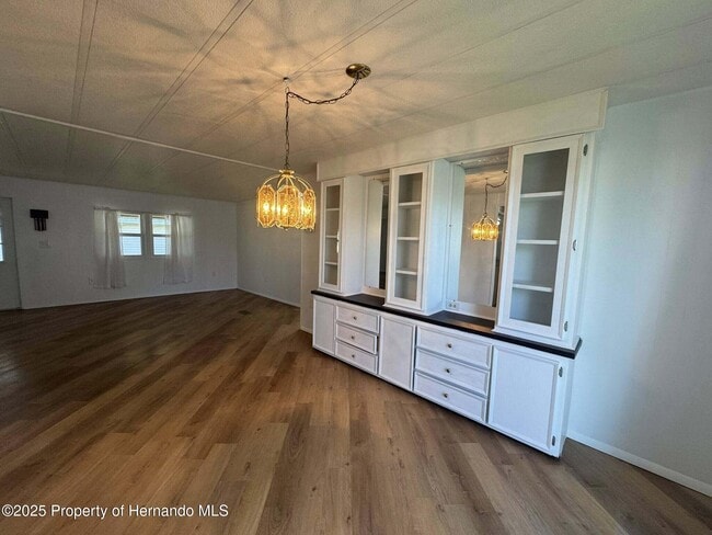 Building Photo - 22 Hamilton Ave