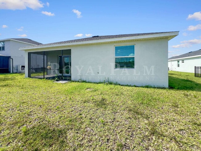 Building Photo - 10706 Clementine Pl
