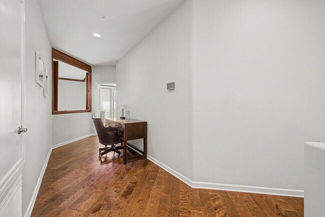 Building Photo - 28444 N 101st Pl