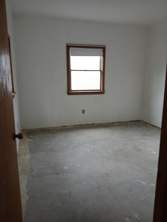 Building Photo - 117 Auburn St