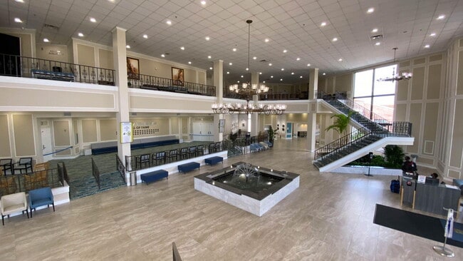 Building Photo - 94 Newport D