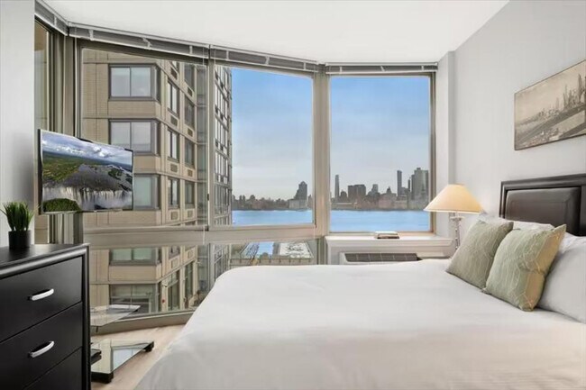 Building Photo - 48 Washington Blvd