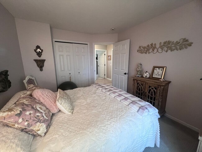 Building Photo - Beautiful 4 bedroom home in Caledonia