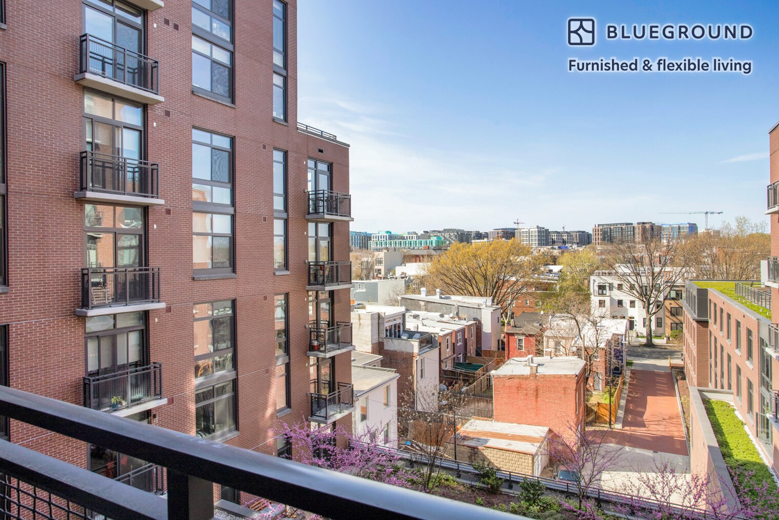 Building Photo - 600 H St NW