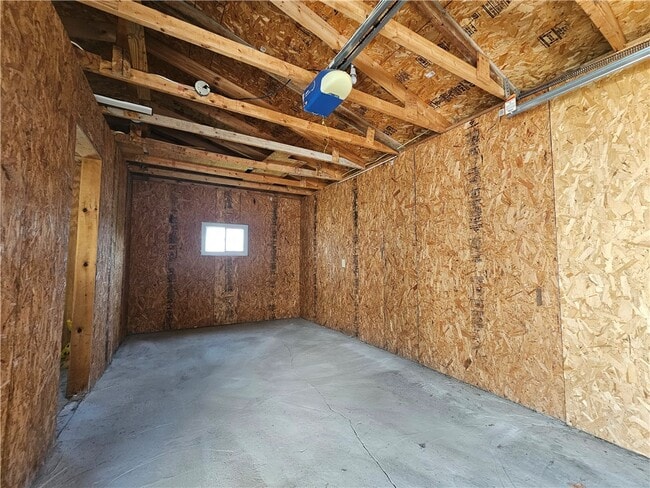 Building Photo - 50 Cedar St