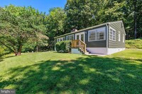 Building Photo - 2459 Frogtown Rd