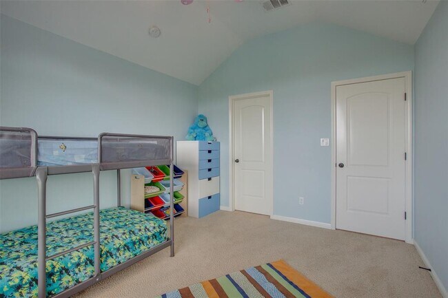 Building Photo - 12221 Montclair Bend