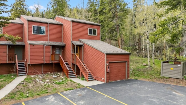 Building Photo - 876 Broken Lance Dr