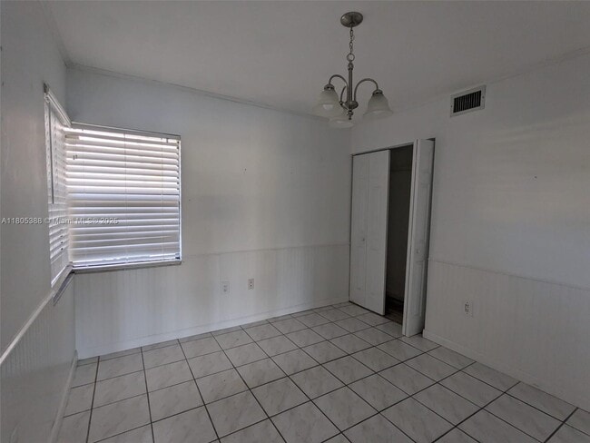 Building Photo - 2711 San Remo Cir