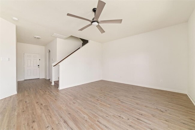 Building Photo - 1531 Loose Stone Dr