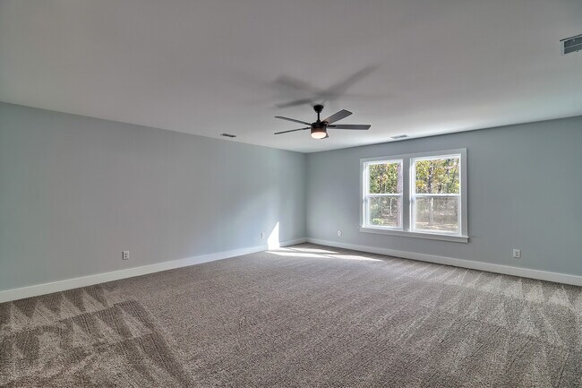 Building Photo - 209 Lynch Ln