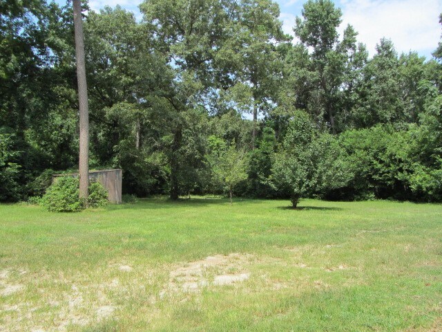 Building Photo - 1360 Fish Hatchery Rd