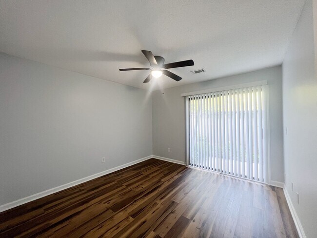 Building Photo - 2 bedroom / 2 bath ~ Goose Creek, SC