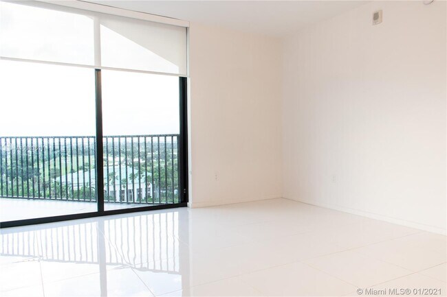 Building Photo - 5300 NW 85th Ave
