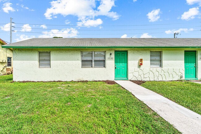 Primary Photo - 4783 Gulfstream Rd