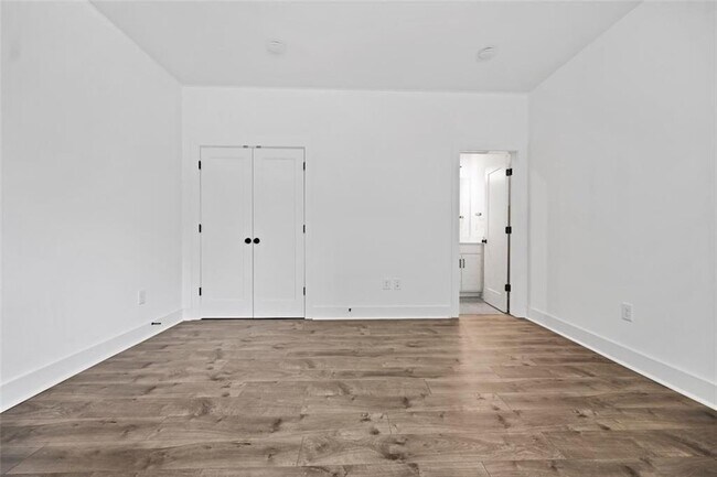 Building Photo - 3381 Macaiva Aly