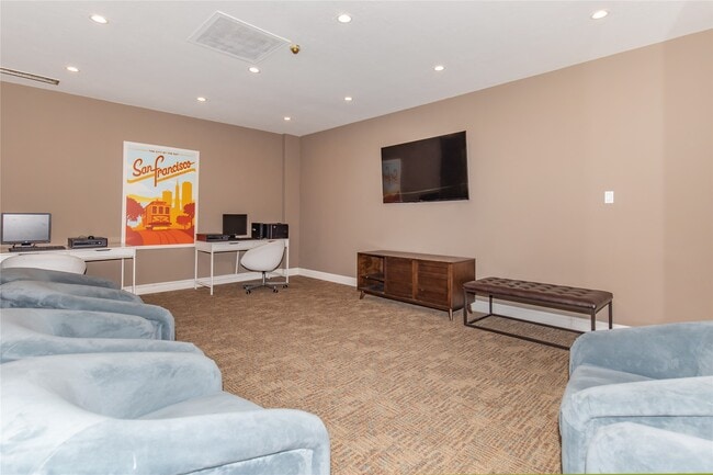 Building Photo - 1825 Mission St