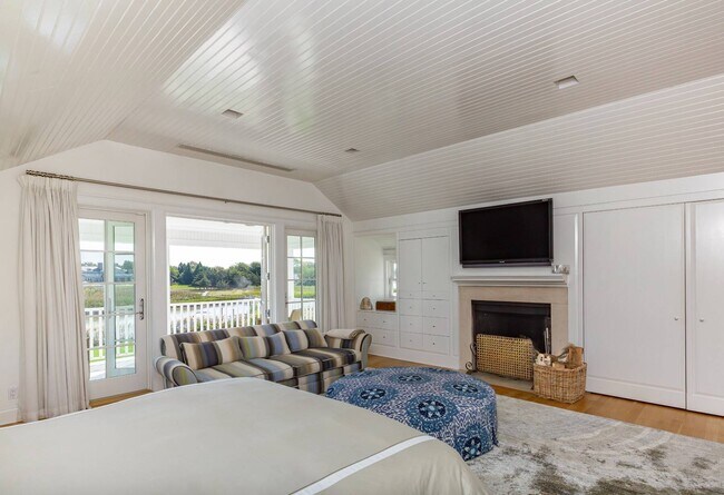 Building Photo - 480 Captains Neck Ln