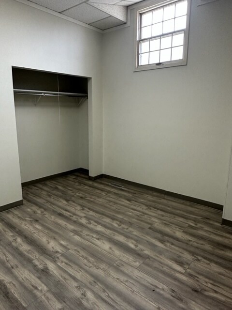 Building Photo - 225 E High St