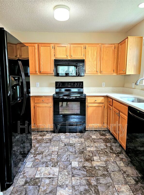 Building Photo - 109 Gremar Dr.