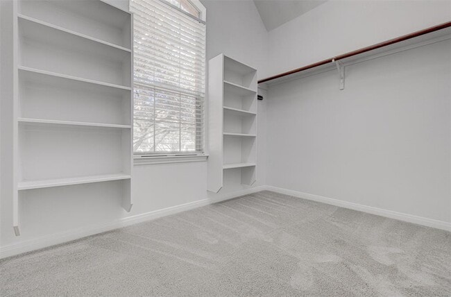 Building Photo - 12512 Capitol Saddlery Trail