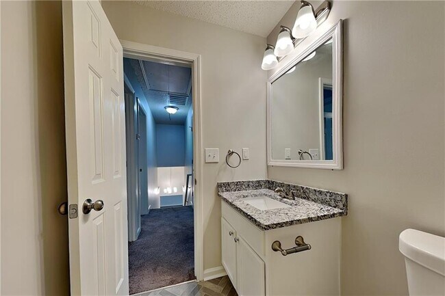 Building Photo - 4567 Eon Ct SW