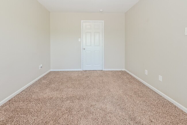 Building Photo - 2923 La Estancia Ln