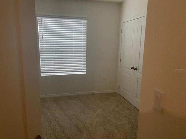 Building Photo - 1386 Yellow Finch Dr