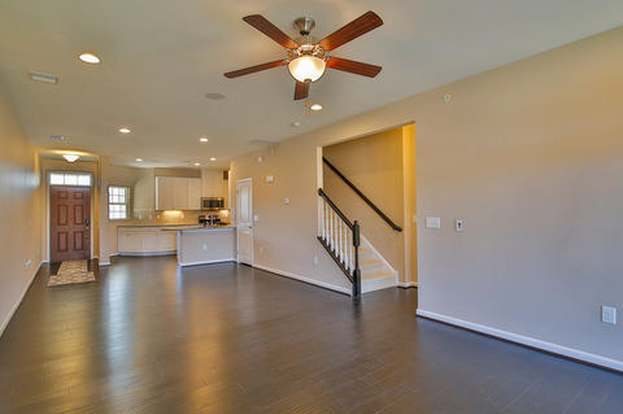 Building Photo - 12908 White Pine Way