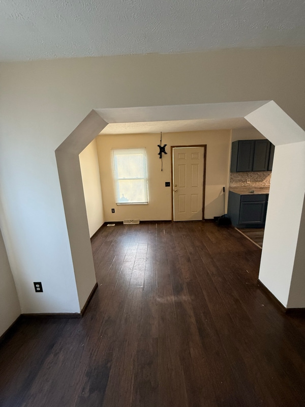 Building Photo - 1042 Ansel Rd