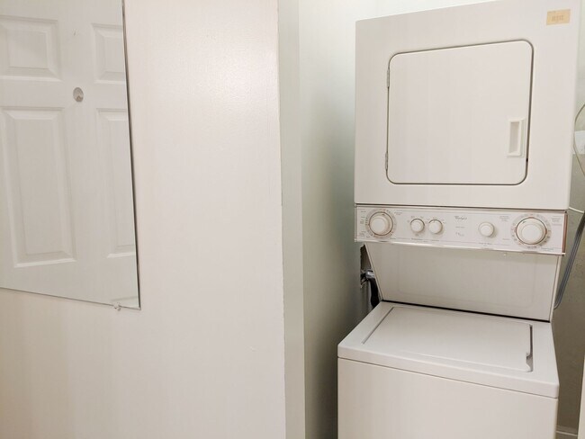 Floorplan - 110.5 E 6th St