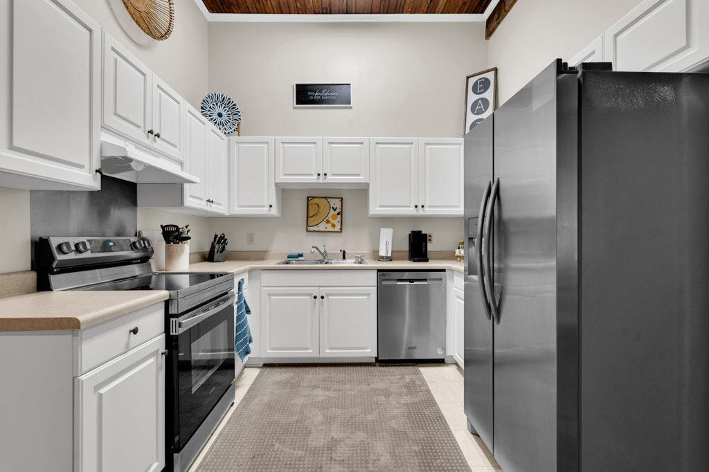 Building Photo - 515 College St