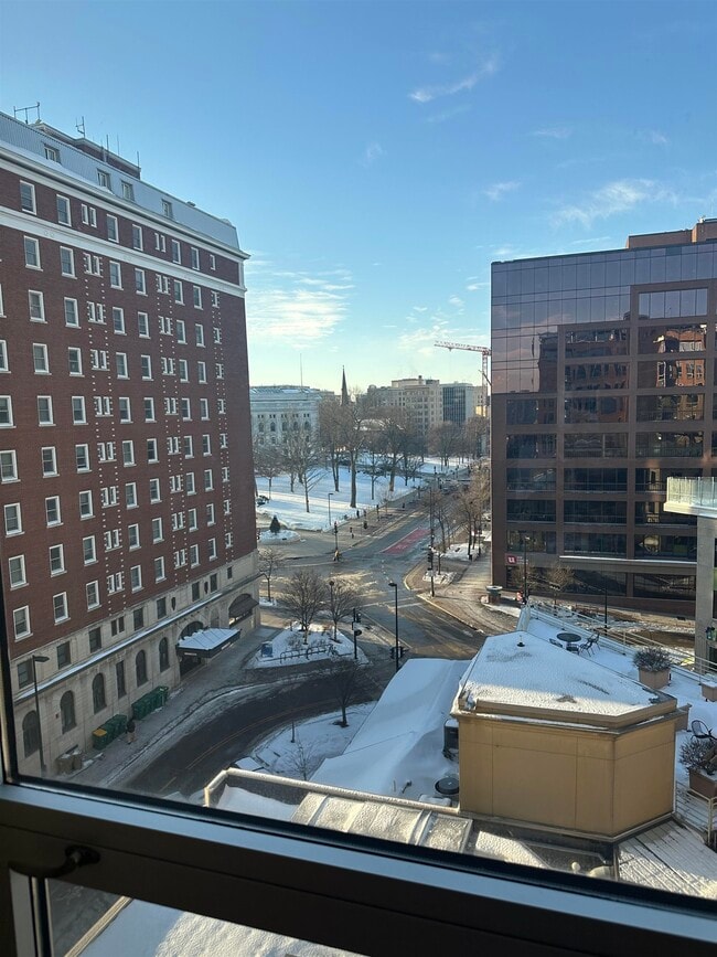 Building Photo - 125 N Hamilton St