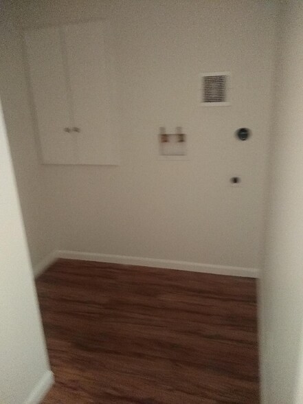 Primary Photo - 3311 Goldsboro Pl