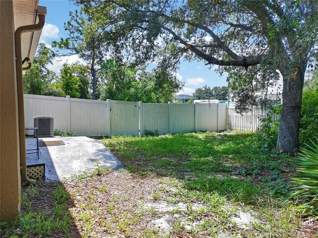Building Photo - 465 Rio Grande Ln