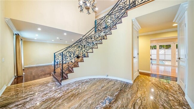 Building Photo - 6772 Randiwood Ln