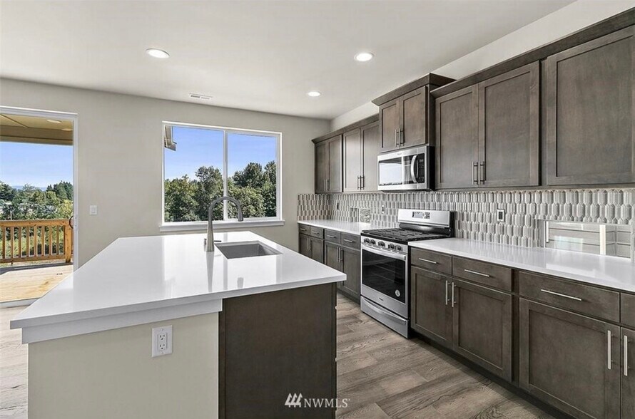 Building Photo - 10224 SE 268th Pl