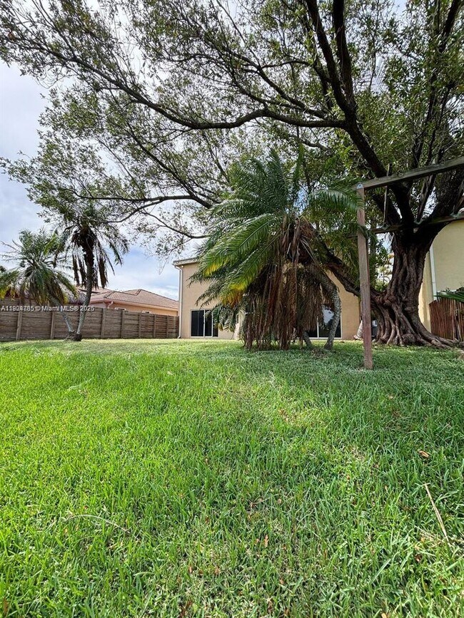 Building Photo - 9032 SW 208th Terrace