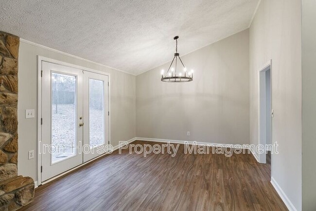 Building Photo - 137 Hight Dr