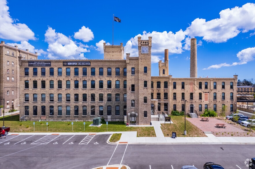 Building Photo - The William