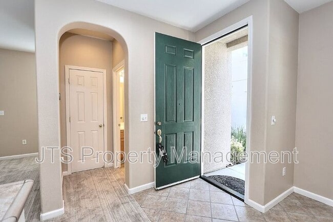 Building Photo - 506 Navigator Dr