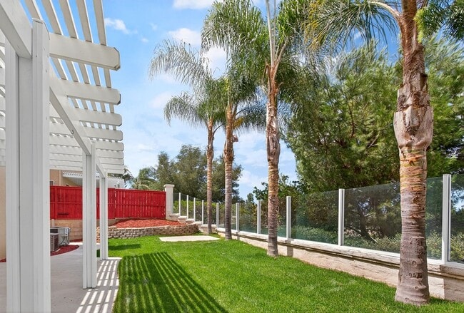 Building Photo - Most Desireable Neighborhood in Temecula  ...