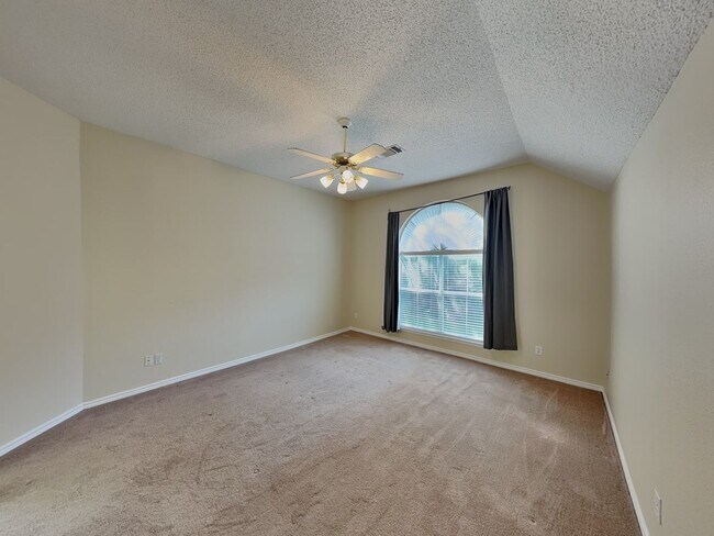 Building Photo - READY NOW! Spacious 4-Bedroom Hulen Bend Home with Open Layout, Gourmet Kitchen & Entertainer’s B...