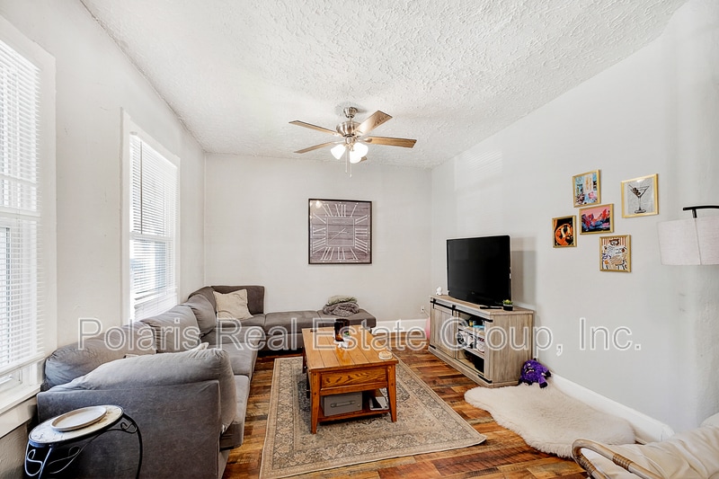 Building Photo - 1201 St Peter St